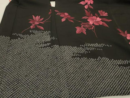 平和屋着物＃羽織　刺繍　霞枝花文　黒地　正絹　逸品　CABH7135in