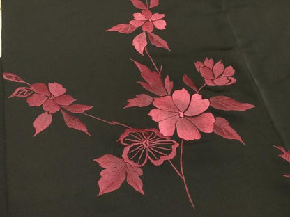 平和屋着物＃羽織　刺繍　霞枝花文　黒地　正絹　逸品　CABH7135in