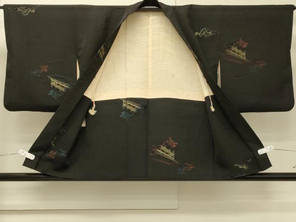 平和屋着物＃羽織　寿光織　風景文　黒地　金糸　正絹　逸品　CABH7154in