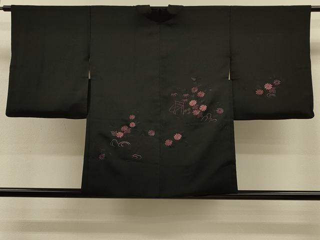 平和屋着物＃羽織　総刺繍　流水草花文　黒地　正絹　逸品　CABH7186in