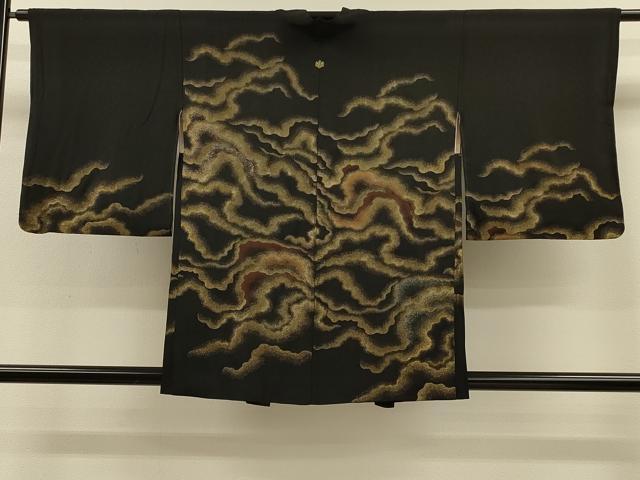 平和屋着物＃羽織　寿光織　霞文　黒地　金糸　正絹　逸品　CABH7189in