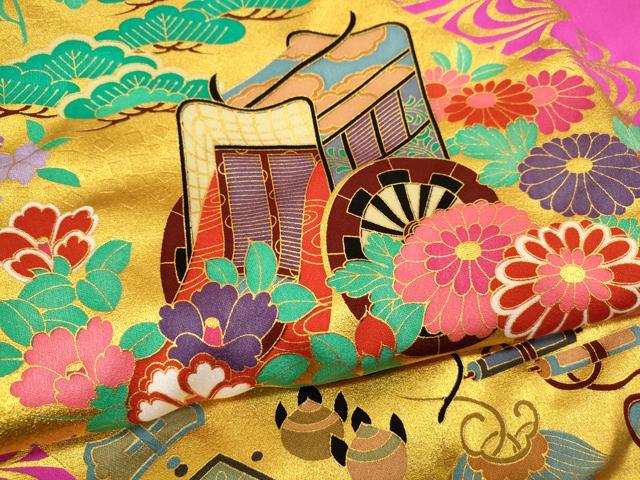 平和屋本店●お引きずり・お引き摺り・引き振袖　結婚式　和装　芸妓　舞妓　衣装　芸者　御所車宝尽くし花文　金彩　CABH7726ze