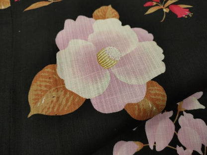 平和屋着物∴松田聖子　SEIKOMATSUDA　夏物　浴衣　草花文　黒地　日本製　綿　逸品　CABH7871ze