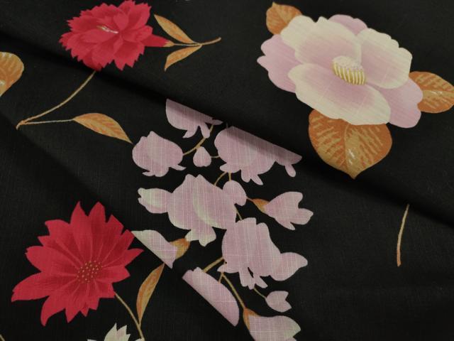 平和屋着物∴松田聖子　SEIKOMATSUDA　夏物　浴衣　草花文　黒地　日本製　綿　逸品　CABH7871ze