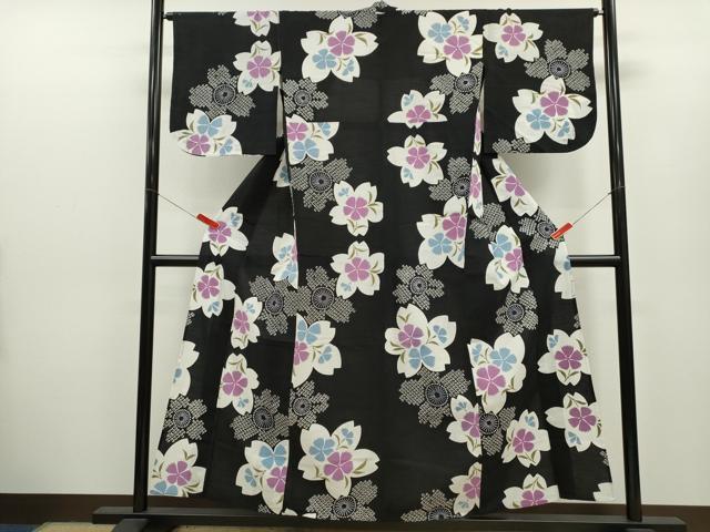 平和屋着物∴世界的ファッションデザイナー　山本寛斎　kansaiブランド　夏物　浴衣　注染　舞花文　黒地　日本製　綿　逸品　CABH7942ze