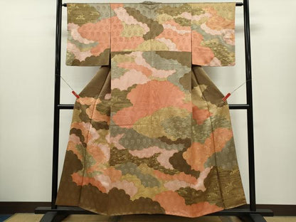 平和屋着物●訪問着　駒刺繍　雲取り草花文　金彩　正絹　逸品　CABH7983ze