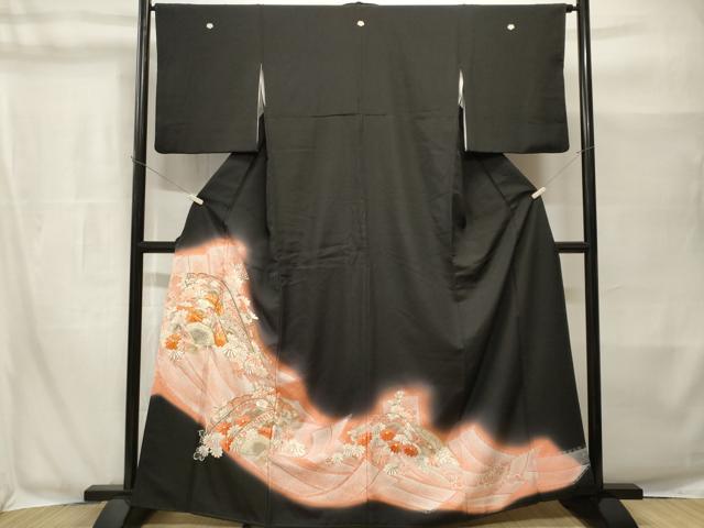 平和屋着物■豪華黒留袖　駒刺繍　扇面片輪車花文　暈し染め　正絹　逸品　CABH8976ev