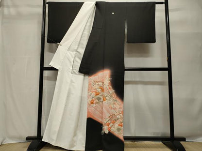 平和屋着物■豪華黒留袖　駒刺繍　扇面片輪車花文　暈し染め　正絹　逸品　CABH8976ev