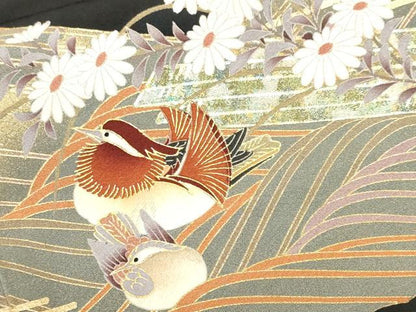 平和屋着物■豪華黒留袖　作家物　駒刺繍　花筏流水鴛鴦文　金彩　正絹　逸品　CABH9001ev