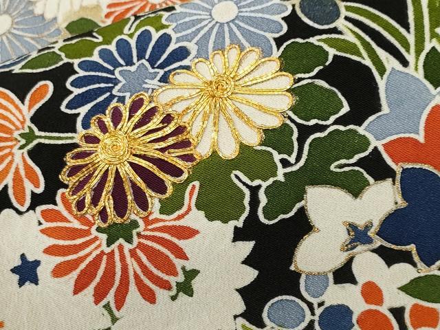 平和屋着物■豪華黒留袖　駒刺繍　芝草花文　金銀彩　正絹　逸品　CABH9117ev