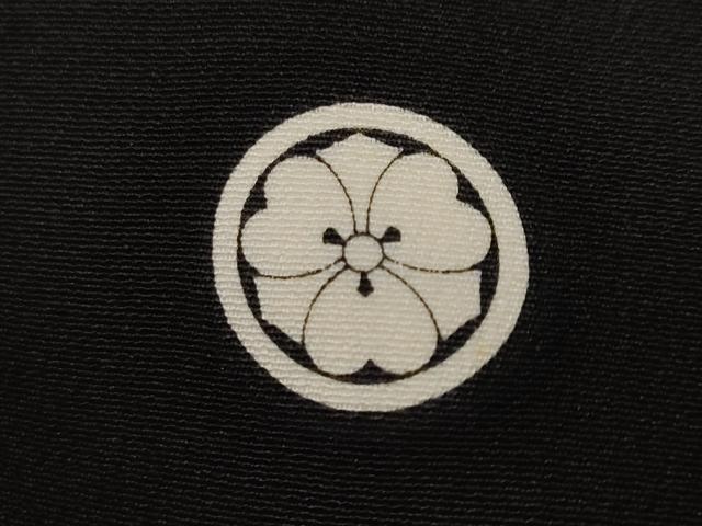 平和屋着物■豪華黒留袖　駒刺繍　雪輪飛鶴花唐草文　金彩　正絹　逸品　CABH9128ev