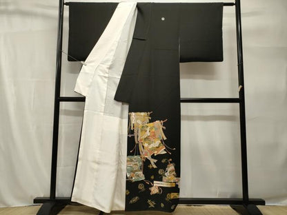 平和屋着物■豪華黒留袖　駒刺繍　誰が袖花飛鶴文　印籠花文　宝尽し　金彩　正絹　逸品　CABH9146ev