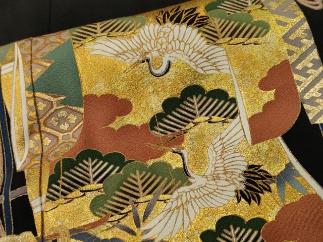 平和屋着物■豪華黒留袖　駒刺繍　誰が袖花飛鶴文　印籠花文　宝尽し　金彩　正絹　逸品　CABH9146ev