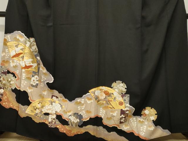 平和屋着物■豪華黒留袖　駒刺繍　道長地紙飛鶴花文　雪輪花文　暈し染め　金彩　正絹　逸品　CABH9203ev