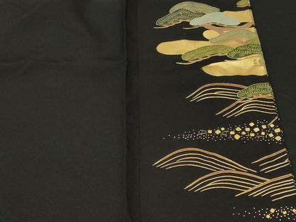 平和屋着物■豪華黒留袖　駒刺繍　浜松飛鶴花文　金彩　正絹　逸品　CABH9228ev