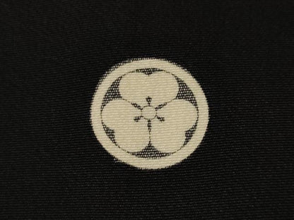 平和屋着物■豪華黒留袖　駒刺繍　松竹梅飛鶴地紙花文　暈し染め　金彩　正絹　逸品　CABH9234ev