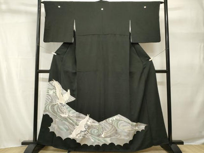 平和屋着物■豪華黒留袖　駒刺繍　立波飛鶴文　暈し染め　金彩　正絹　逸品　CABH9245ev