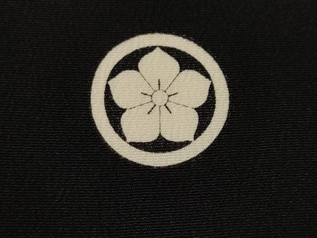 平和屋着物■豪華黒留袖　駒刺繍　扇面流水花文　金彩　正絹　逸品　CABH9323ev