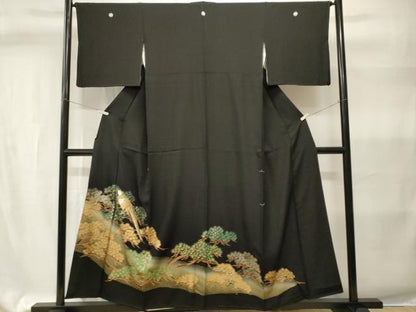 平和屋着物■豪華黒留袖　尾長鳥枝松文　暈し染め　金彩　正絹　逸品　CABH9329ev