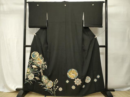 平和屋着物■豪華黒留袖　駒刺繍　絵皿鴛鴦文　白鷺草花文　金彩　正絹　逸品　CABH9562ev