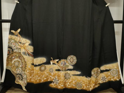 平和屋着物■豪華黒留袖　駒刺繍　鳳凰正倉院花文　暈し染め　金彩　正絹　逸品　CABH9567ev