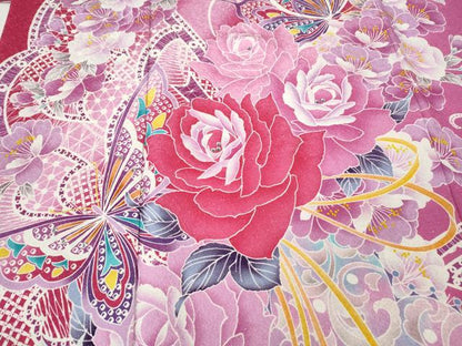 平和屋着物●豪華振袖　花蝶文　ラインストーン　暈し染め　銀通し地　正絹　逸品　CABH9741ut