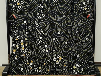 平和屋着物●豪華振袖　駒刺繍　絞り　流水花文　黒地　正絹　逸品　CABH9744ut