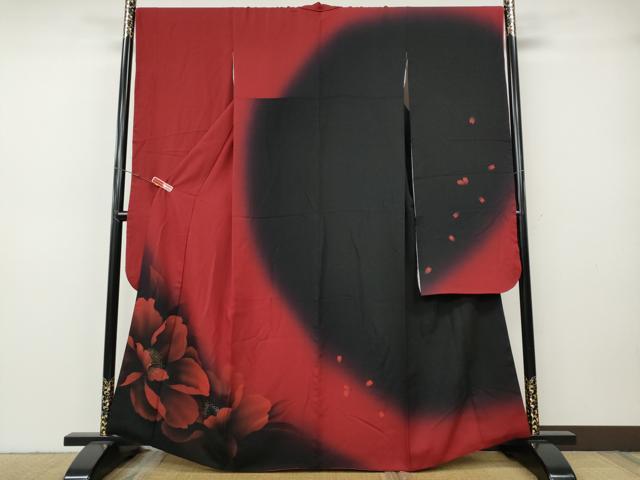 平和屋着物●豪華振袖　舞花文　暈し染め　黒地　金銀彩　正絹　逸品　CABH9745ut