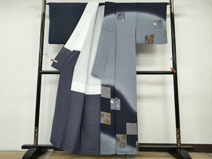 平和屋着物●訪問着　刺繍　雪うさぎ　でんでん太鼓　鈴　色紙花文　暈し染め　金彩　鬼しぼ縮緬　正絹　逸品　CABH9766ut