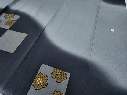 平和屋着物●訪問着　刺繍　雪うさぎ　でんでん太鼓　鈴　色紙花文　暈し染め　金彩　鬼しぼ縮緬　正絹　逸品　CABH9766ut