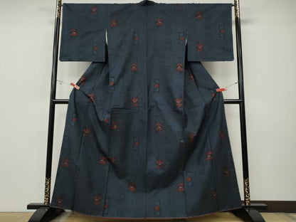 平和屋着物●本場大島紬　7マルキ　短冊重ね笹梅文　正絹　逸品　CABH9805ut