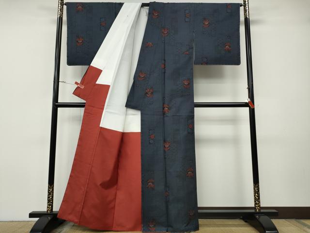 平和屋着物●本場大島紬　7マルキ　短冊重ね笹梅文　正絹　逸品　CABH9805ut
