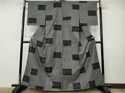 平和屋着物●本場大島紬　9マルキ　人物花鳥文　正絹　逸品　CABH9851ut
