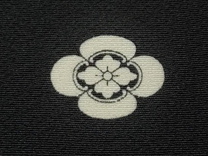 平和屋着物●英王室献上友禅作家　木下勝功　黒留袖　飛鶴蒔絵花文　ラインストーン　金彩　正絹　逸品　CABH9859ut