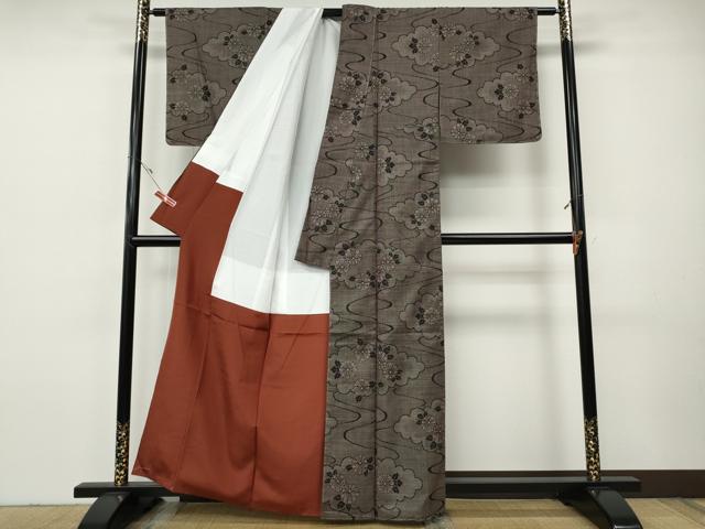 平和屋着物●本場大島紬　7マルキ　泥染め　雲取り舞花文　平秋一作　証紙付き　正絹　逸品　CABH9862ut