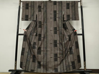 平和屋着物●本場大島紬　9マルキ　吉祥花間道　やまと誂製　正絹　逸品　CABH9870ut