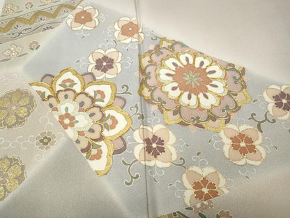 平和屋着物●豪華色留袖　駒刺繍　切嵌正倉院花文　金彩　正絹　逸品　CABH9873ut