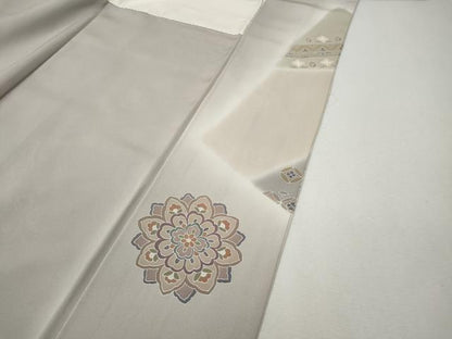 平和屋着物●豪華色留袖　駒刺繍　切嵌正倉院花文　金彩　正絹　逸品　CABH9873ut