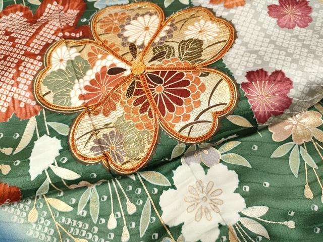 平和屋着物●豪華振袖　駒刺繍　舞花文　金彩　正絹　逸品　CABH9918ut