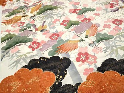 平和屋着物●豪華振袖　駒刺繍　飛鶴松竹梅文　金彩　正絹　逸品　CABH9919ut