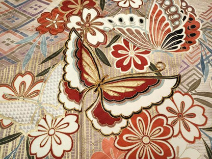 平和屋着物●谷崎潤一郎の世界　振袖　駒刺繍　舞蝶枝垂れ花文　暈し染め　金彩　正絹　逸品　CABH9921ut