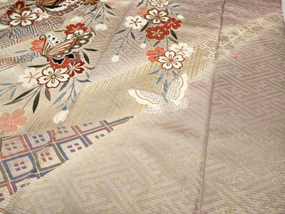 平和屋着物●谷崎潤一郎の世界　振袖　駒刺繍　舞蝶枝垂れ花文　暈し染め　金彩　正絹　逸品　CABH9921ut