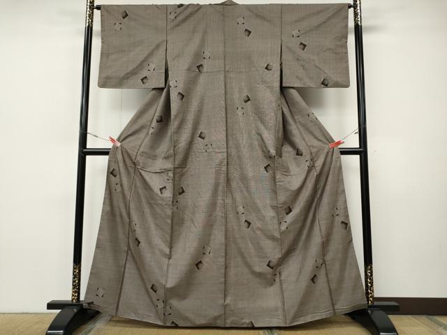 平和屋着物●本場大島紬　9マルキ　色紙重ね文　正絹　逸品　CABH9937ut