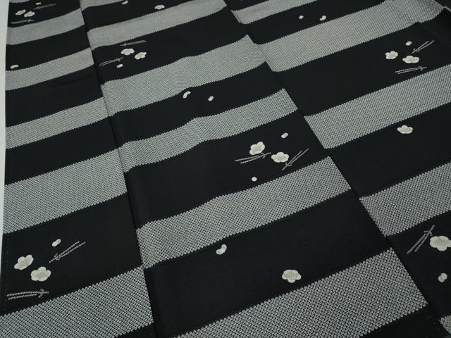 平和屋着物●上質な小紋　横段こぼれ松葉梅文　黒地　ロング丈　正絹　逸品　CABH9952ut