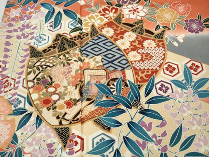 平和屋着物●豪華振袖　駒刺繍　糸巻き鼓花文　暈し染め　金彩　正絹　逸品　CABH9953ut