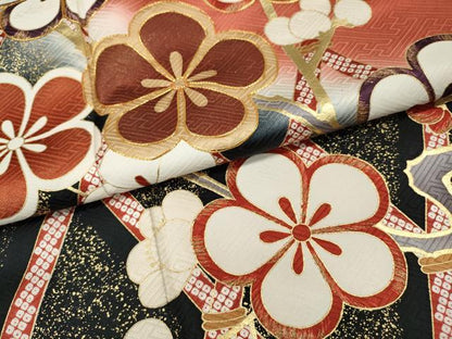 平和屋着物●豪華振袖　駒刺繍　枝梅文　暈し染め　金彩　やまと誂製　正絹　逸品　CABH9958ut