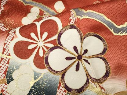 平和屋着物●豪華振袖　駒刺繍　枝梅文　暈し染め　金彩　やまと誂製　正絹　逸品　CABH9958ut