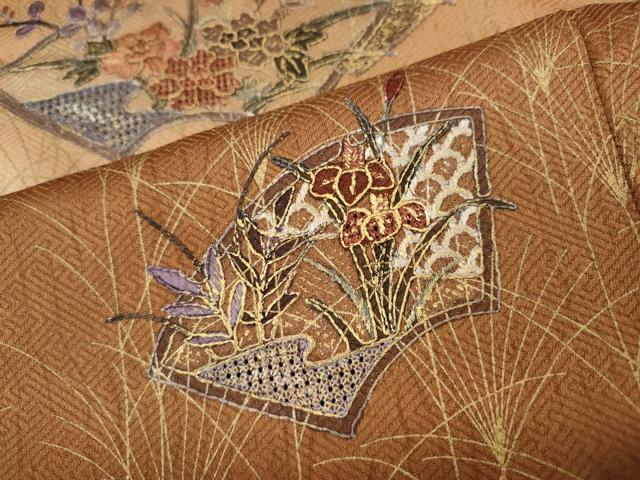 平和屋着物●中国三大刺繍　スワトウ刺繍　訪問着　地紙草花文　暈し染め　金彩　正絹　逸品　未使用　CABH9985ut