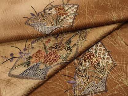 平和屋着物●中国三大刺繍　スワトウ刺繍　訪問着　地紙草花文　暈し染め　金彩　正絹　逸品　未使用　CABH9985ut