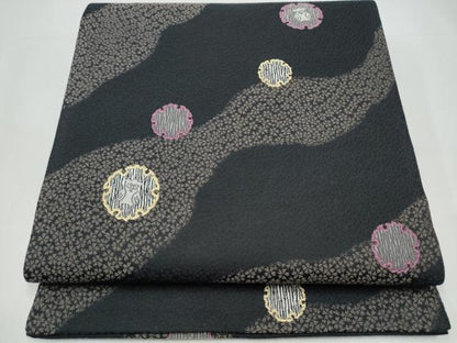 平和屋着物●六通柄袋帯　フクロウ　小花散らし　黒地　正絹　逸品　CABI0126hy